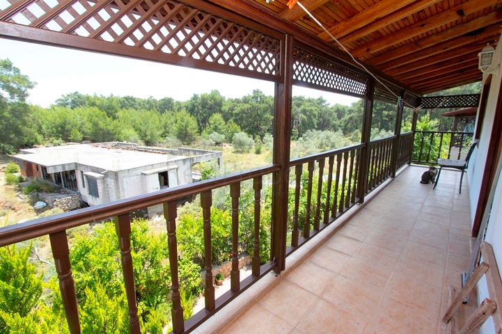 فيلا 5 + 1 في مجمع مع مسبح في دوشيميتي أنطاليا