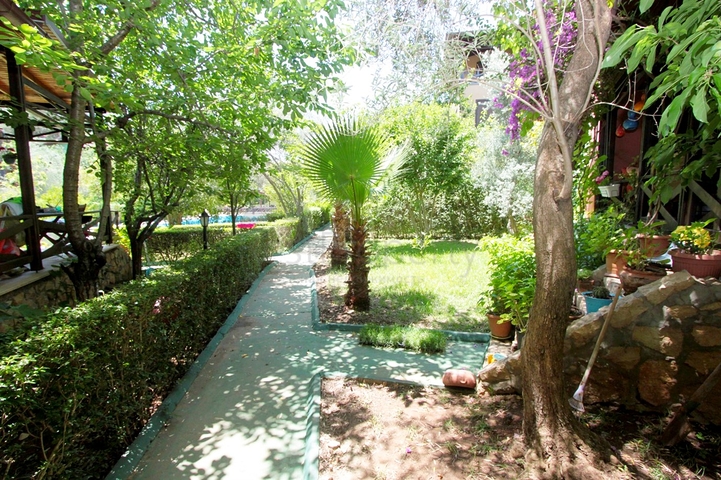 فيلا 5 + 1 في مجمع مع مسبح في دوشيميتي أنطاليا