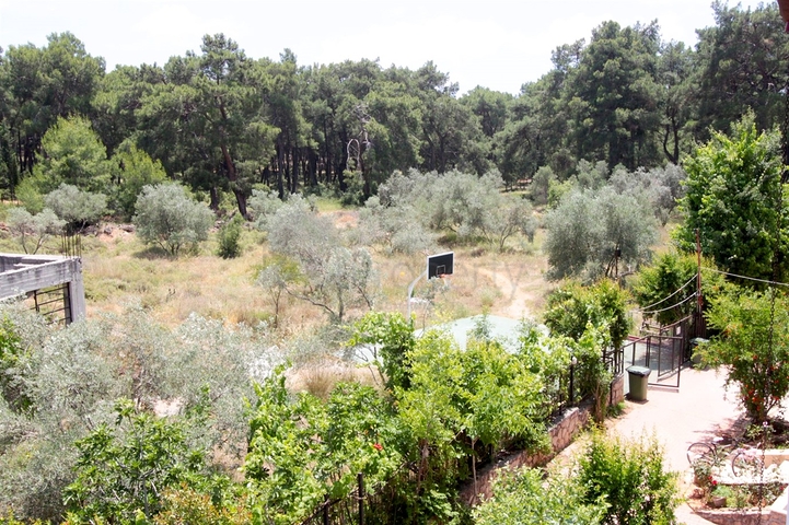 فيلا 5 + 1 في مجمع مع مسبح في دوشيميتي أنطاليا