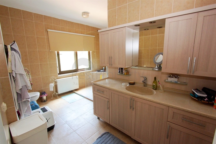 فيلا 5 + 1 في مجمع مع مسبح في دوشيميتي أنطاليا