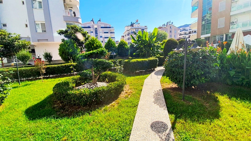 شقة 1 + 1 مع أثاث في كونيالتي أنطاليا