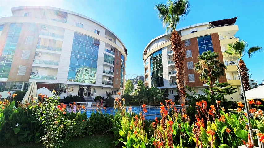 شقة 1 + 1 مع أثاث في كونيالتي أنطاليا