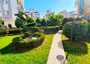 شقة 1 + 1 مع أثاث في كونيالتي أنطاليا