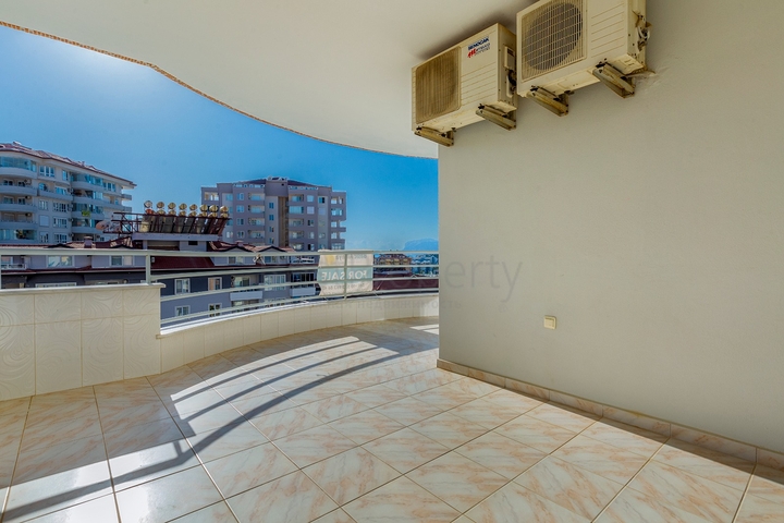 بسعر منافس -شقة مفروشة 1+2 غرفتين وصالة -في منطقة توسمور المركزية / الانيا 