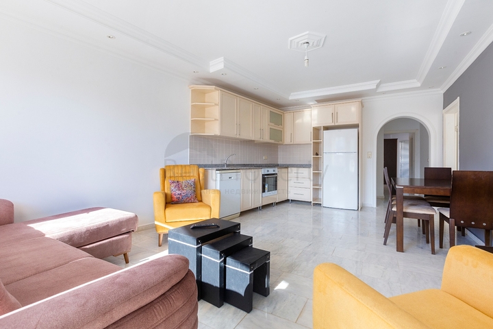 بسعر منافس -شقة مفروشة 1+2 غرفتين وصالة -في منطقة توسمور المركزية / الانيا 