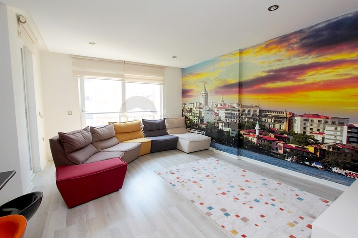 شقة 2 + 1 مع أثاث في هورما كونيالتي