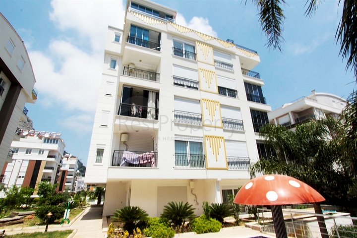 شقة 2 + 1 مع أثاث في هورما كونيالتي