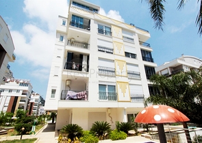 شقة 2 + 1 مع أثاث في هورما كونيالتي