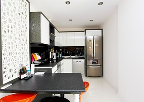 شقة 2 + 1 مع أثاث في هورما كونيالتي