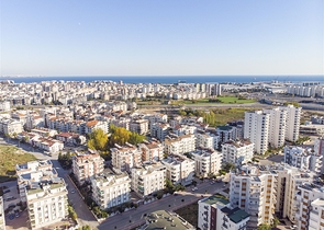 شقة 2 + 1 مع أثاث في هورما كونيالتي