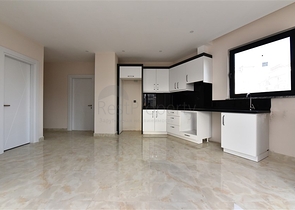 شقق ضمن مجمع سكني حديث - تصميم غرفتين وصالة - مركز الانيا 