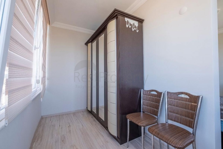 دوبلكس باطلالة بحرية ساحرة - في مركز مدينة الانيا 