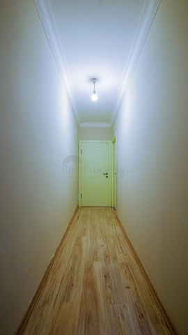 دوبلكس باطلالة بحرية ساحرة - في مركز مدينة الانيا 