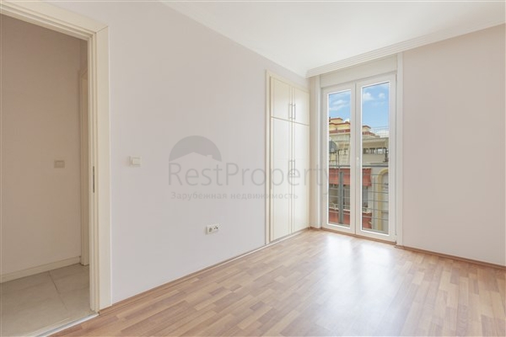 شقة واسعة مع مطبخ منفصل -تصميم 2 غرفة وصالة - ضمن مجمع فاخر - مهموتلار / الانيا 