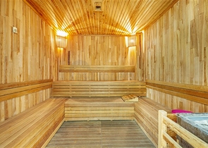 شقة واسعة مع مطبخ منفصل -تصميم 2 غرفة وصالة - ضمن مجمع فاخر - مهموتلار / الانيا 