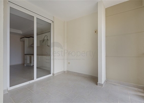 شقة واسعة مع مطبخ منفصل -تصميم 2 غرفة وصالة - ضمن مجمع فاخر - مهموتلار / الانيا 