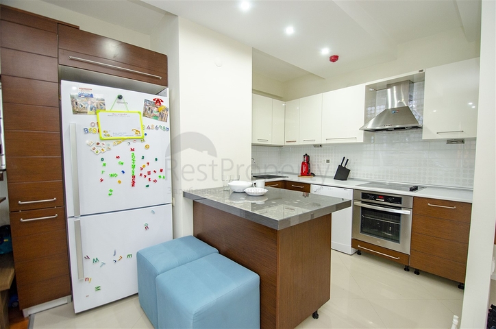 بنتهاوس 2 + 1 في مجمع 5 دقائق من البحر في أنطاليا