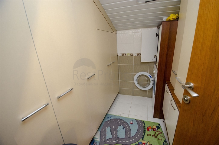 بنتهاوس 2 + 1 في مجمع 5 دقائق من البحر في أنطاليا