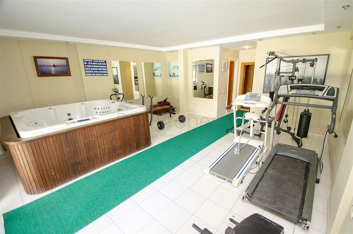 بنتهاوس 2 + 1 في مجمع 5 دقائق من البحر في أنطاليا