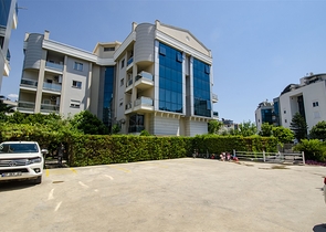 بنتهاوس 2 + 1 في مجمع 5 دقائق من البحر في أنطاليا