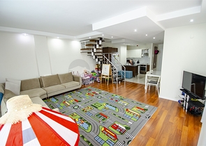 بنتهاوس 2 + 1 في مجمع 5 دقائق من البحر في أنطاليا