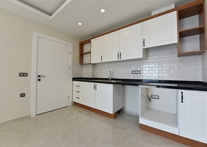 اطلالة مباشرة على البحر - شقة غرفتين وصالة ضمن مجمع حديث - مهموتلار / الانيا 