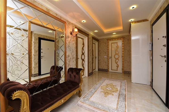   مناسبة للحصول على الجنسية - دوبلكس فاخرة - ضمن مجمع عائلي في منطقة اوبا / الانيا 