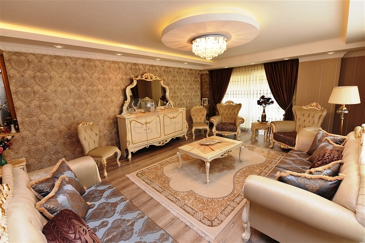   مناسبة للحصول على الجنسية - دوبلكس فاخرة - ضمن مجمع عائلي في منطقة اوبا / الانيا 