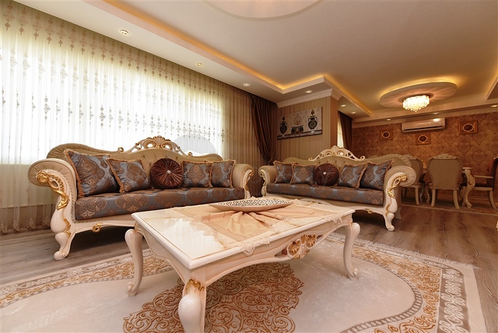   مناسبة للحصول على الجنسية - دوبلكس فاخرة - ضمن مجمع عائلي في منطقة اوبا / الانيا 