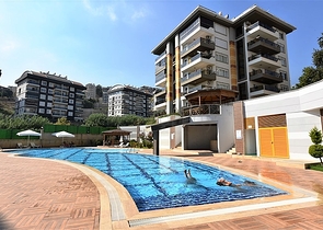   مناسبة للحصول على الجنسية - دوبلكس فاخرة - ضمن مجمع عائلي في منطقة اوبا / الانيا 