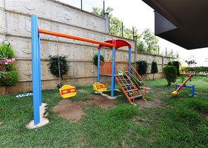   مناسبة للحصول على الجنسية - دوبلكس فاخرة - ضمن مجمع عائلي في منطقة اوبا / الانيا 