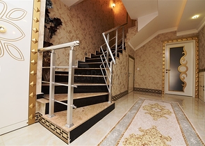   مناسبة للحصول على الجنسية - دوبلكس فاخرة - ضمن مجمع عائلي في منطقة اوبا / الانيا 