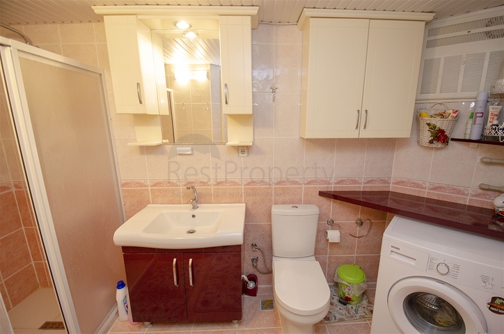 شقة بغرفتي نوم في مجمع في ليمان كونيالتي أنطاليا