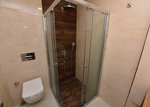 اطلالة بحر مباشرة - شقة طابق مرتفع -غرفتين وصالة -مجمع حديث /مهموتلار / الانيا 