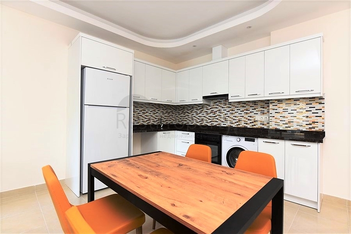 شقة مفروشة ضمن مجمع سكني حديث - تصميم 1+1 - في مهموتلار / الانيا 