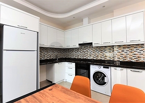 شقة مفروشة ضمن مجمع سكني حديث - تصميم 1+1 - في مهموتلار / الانيا 