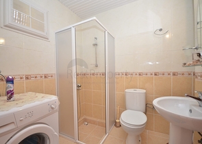 فيلا باطلالة بحرية - طابقين - مفروشة -بسعر مناسب / ديمرتاش / الانيا