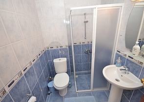 فيلا باطلالة بحرية - طابقين - مفروشة -بسعر مناسب / ديمرتاش / الانيا