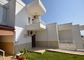 فيلا باطلالة بحرية - طابقين - مفروشة -بسعر مناسب / ديمرتاش / الانيا