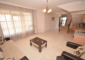 فيلا باطلالة بحرية - طابقين - مفروشة -بسعر مناسب / ديمرتاش / الانيا