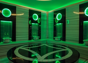 شقة طابق ارضي - تصميم 3 غرف وصالة - ضمن مجمع فاخر في منطقة اوبا / الانيا 