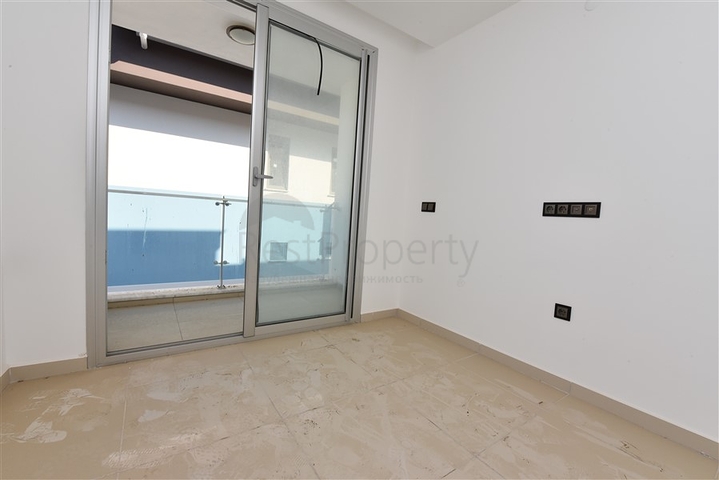 دوبلكس واسعة ضمن مجمع فاخر - قريب من البحر - في كاستل / الانيا 