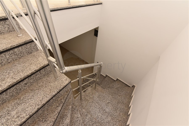 دوبلكس واسعة ضمن مجمع فاخر - قريب من البحر - في كاستل / الانيا 