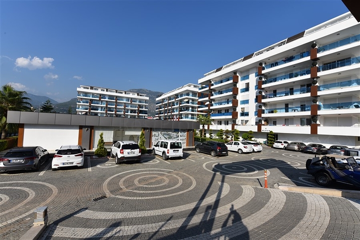 دوبلكس واسعة ضمن مجمع فاخر - قريب من البحر - في كاستل / الانيا 