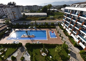 دوبلكس واسعة ضمن مجمع فاخر - قريب من البحر - في كاستل / الانيا 