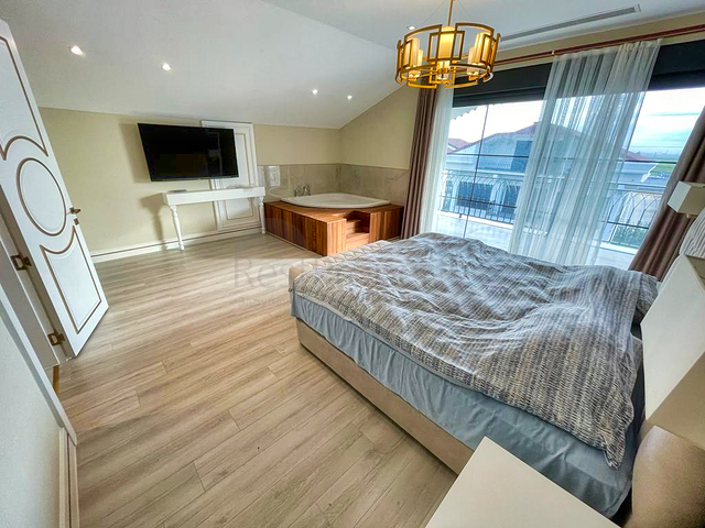 فلل في منطقة بيليك