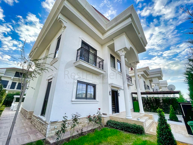 فلل في منطقة بيليك