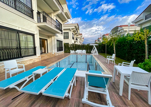 فلل في منطقة بيليك