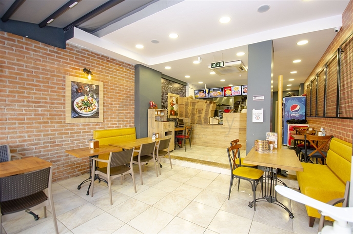 مطعم بيتزا جاهز في ليمان كونيالتي