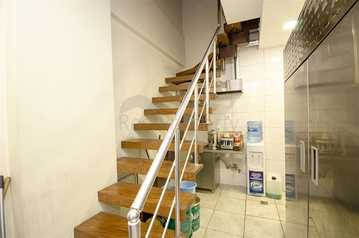 مطعم بيتزا جاهز في ليمان كونيالتي